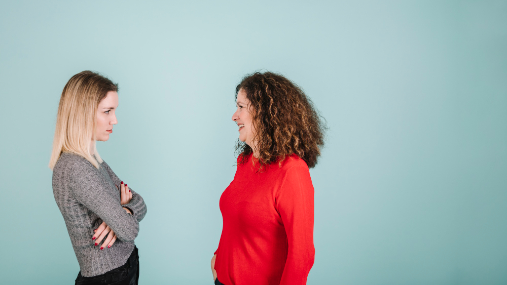 demitir clientes brechó